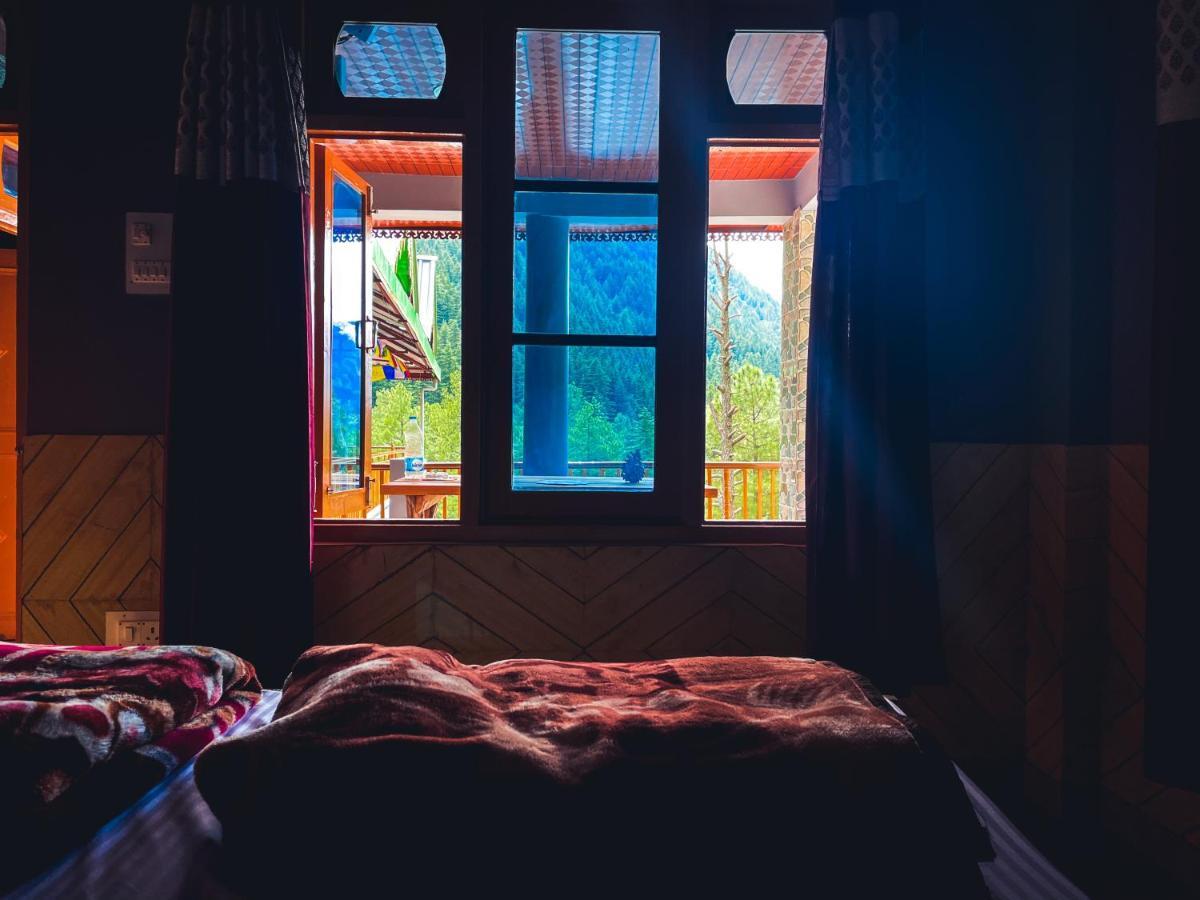 Highland Spirit Hotel Kasol Eksteriør billede